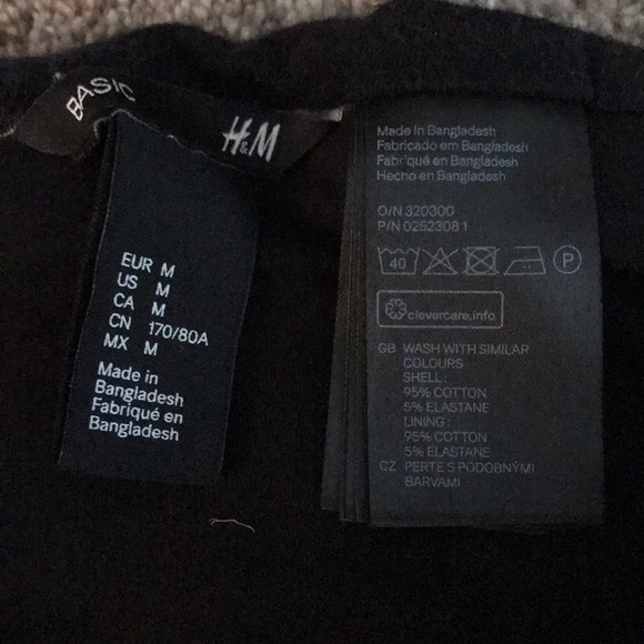 Mini skirt - Picture 2 of 2